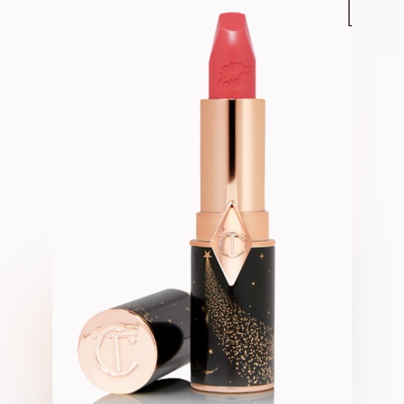 CHARLOTTE TILBURY NIB HOT LIPS 2 CARINA’S STAR FULL SIZE MATTE LIPSTICK - Picture 2 of 5